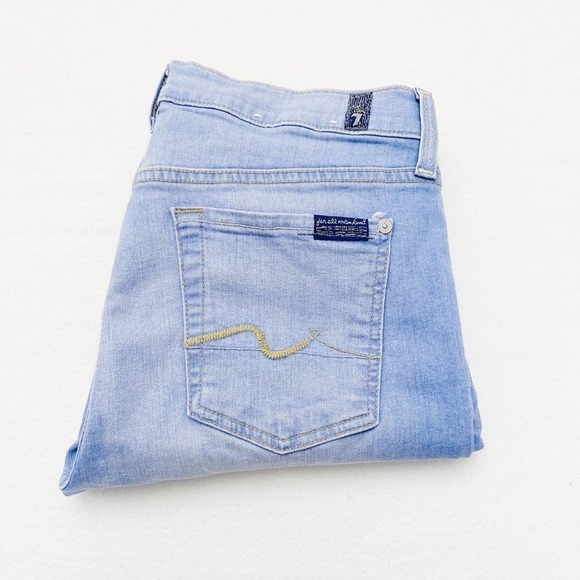 7 For All Mankind Cropped Gwenevere Light Wash Denim Jeans SZ30 - Picture 2 of 9